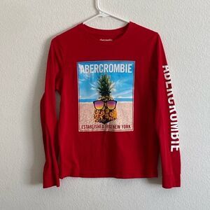 ABERCROMBIE KIDS Red T Shirt Size 13/14 in good condition.